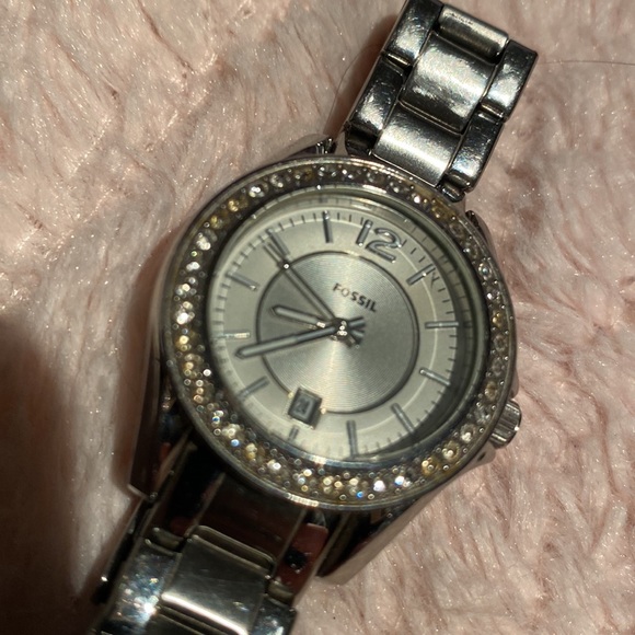 Fossil jewelled watch - Picture 2 of 6